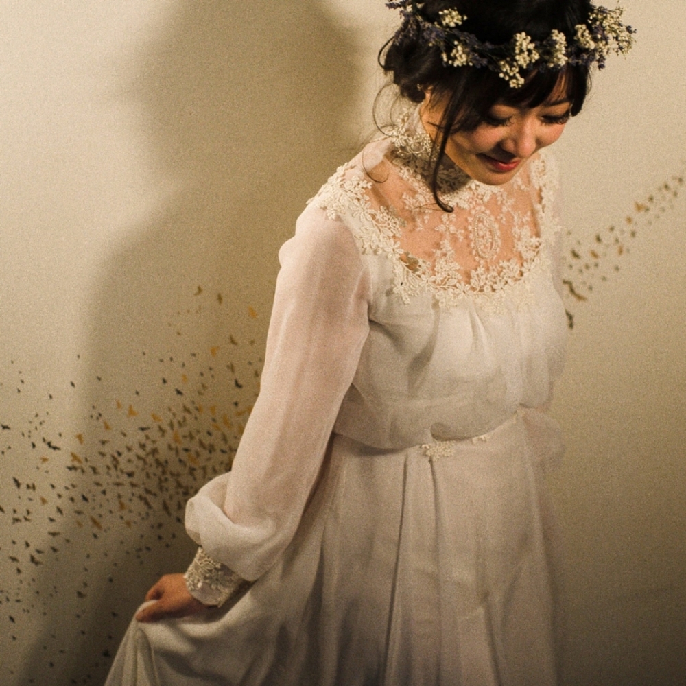 Vintage 1970s Wedding Dress